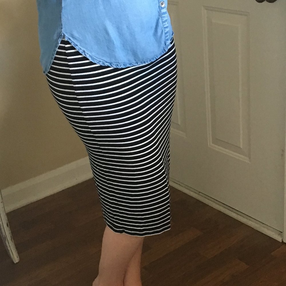 MODEST Striped Midi Skirt